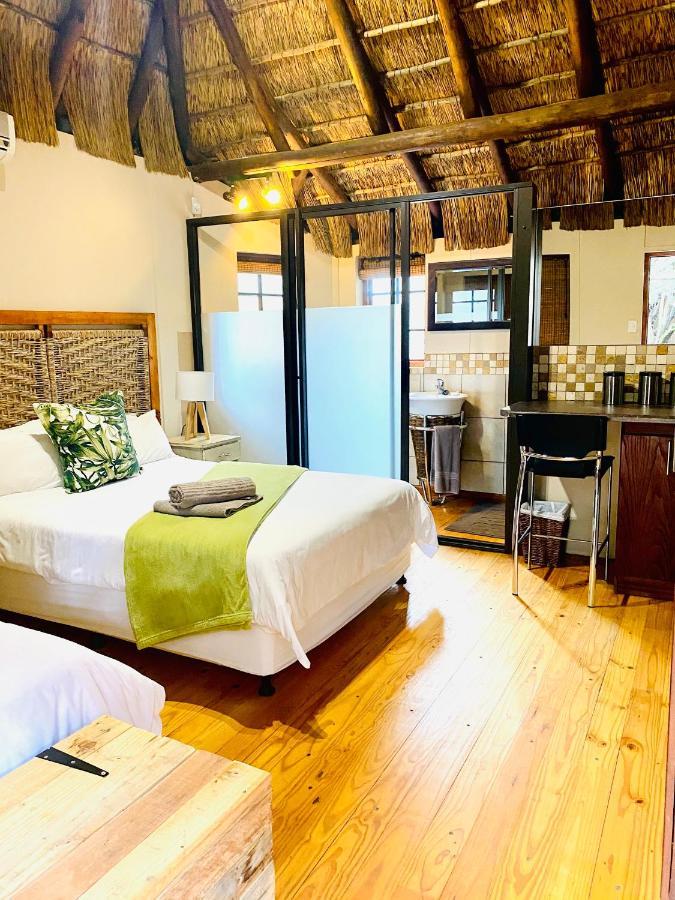 Impa-Lala Country Estate Bed & Breakfast Блоемфонтейн Екстериор снимка